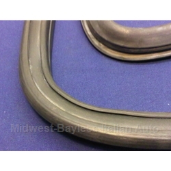 Windshield Rubber Seal Gasket (Fiat 850 Spider, Racer All) - OE