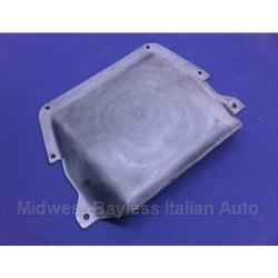 Fuel Tank Cover / Spare Tire Cover Vent Hose Trunk Protection Plate (Fiat Pininfarina 124 Spider) - U8