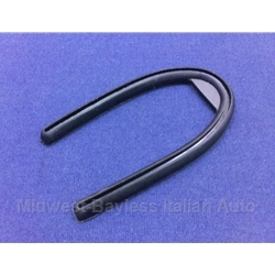Bumper End Rubber Gasket to Body (Fiat 850 Spider) - OE NOS