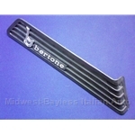 Side Vent Left (Fiat X1/9 1973-78) - U8.5