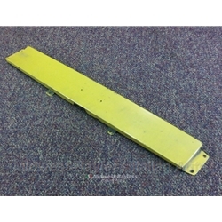 Rear Valence Grille Panel Between Lights (Fiat 850 Spider 1967-69) - U8
