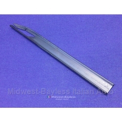 Rocker Panel Bright Trim Guard Front Right (Fiat 124 Spider 1970-85) - U8