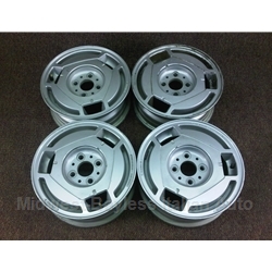  Alloy Wheels SET 4x Cromodora CD-179 "Tron" (Fiat Bertone X1/9 1984-86) - U8