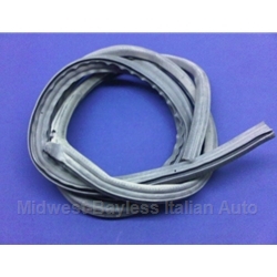   Rubber Weatherstrip Door Seal Right (Fiat Bertone X1/9 1979-88 + All) - OE