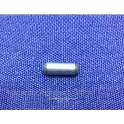 Shift Rod Interlock Pin - Small (Fiat Bertone X1/9, 124, 850, 128, Strada, Yugo) - OE NOS