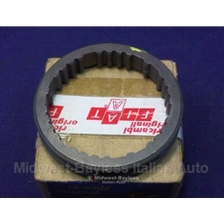 Sliding Sleeve 5th (Fiat 131 Brava All) - OE NOS