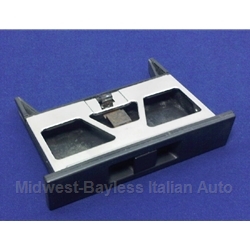 Ashtray ( Lancia Beta Zagato 1979-82) - U8