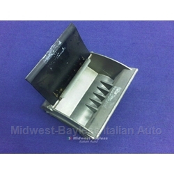 Ashtray ( Lancia Scorpion) - U8