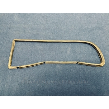 Tail Light Body Gasket Right (Fiat 850 Spider 1970-73) - U8