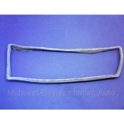 Tail Light Body Gasket Right (Fiat Bertone X19 All) - U8