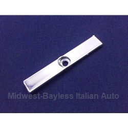 Tail Light Lens Center Chrome (Fiat 128 Sedan 1971-76) - OE NOS