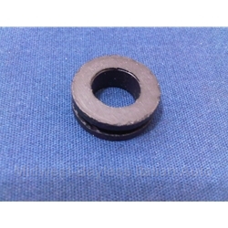 Throttle Linkage Bushing / Shaft Rubber Grommet (Fiat 124 Spider Coupe to 1974) - OE NOS