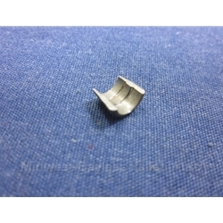Valve Keeper Collet 7mm Square Groove (Fiat 600D, 850) - OE NOS