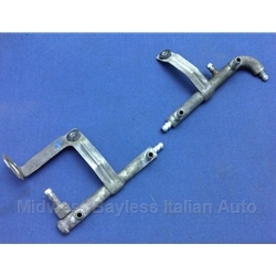 Fuel Injection Fuel Rail Pair (Fiat Bertone X1/9 1980-88 North America) - U8