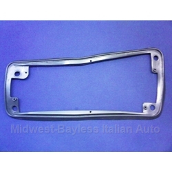 Tail Light Body Gasket Right (Fiat Pininfarina 124 Spider 1979-85) - U8