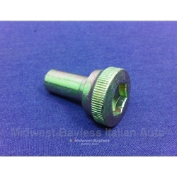 Valve Cover Thumb Nut DOHC - Early Style - Steel (Fiat 124, 131, Lancia) - OE/RECONDITIONED