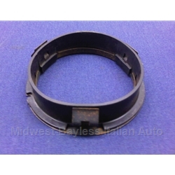 Dash Vent Defrost Grille Collar Assy (Fiat 124 Spider) - U8