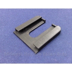 Bumper Mounting Bracket Nylon Pad (Fiat 124 Spider/Coupe, 850, 128, Yugo) - NEW