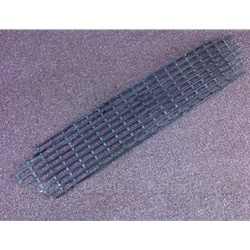 Front Grille (Fiat 124 Spider 1972-73) - U8