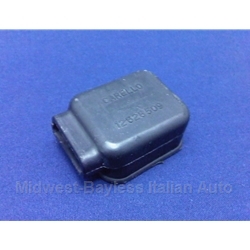 Tail Light Turn Signal Connector Rubber Cover (Fiat 850 Spider) - OE