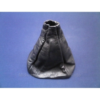      Shifter Boot - Black Leather (Fiat Bertone X1/9 Series 2 - 1979-88) - OE NOS