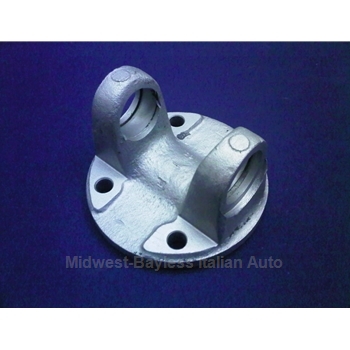 Rear Driveshaft Flange (Fiat 124 All 1972-On,  Fiat 131) - U8