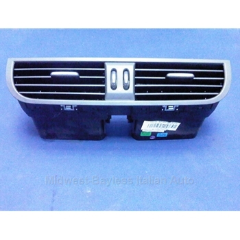 Central Air Vent - Black (Fiat 500 All 2012-15) - U8