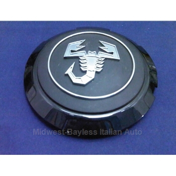 Wheel Center Cap - Abarth Scorpion 133mm - Black (Fiat 500 Turbo Abarth 2012-19) - U8