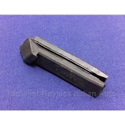 Door Glass Window Trim Rubber Pad Right Rear (Fiat 850 Spider) - OE NOS