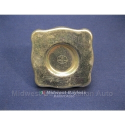 Fuel Filler Cap 1/4 Turn (Fiat 850 Sedan, Coupe, Dino) - OE NOS