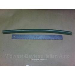 Fuel Filler Neck Overflow Fuel Hose 12mm (Fiat 124 All) - OE