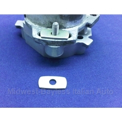 Washer M6 Flat Oval for Slotted Cam-Mount Distributor Base / Air Cleaner Lid  (Fiat X1/9, 128, Lancia Beta) - OE NOS