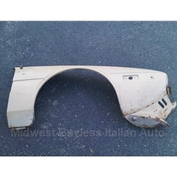 Fender Front Right and Connector (Fiat X1/9 1974) - U8