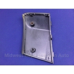 Nose Band Plastic Panel Front Right (Lancia Scorpion) - U8