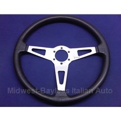 Steering Wheel - 15" Black Rubber - Ferrero (Fiat Pininfarina 124 Spider 1979-85) - U8