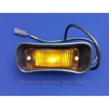 Turn Signal Assembly Front Right With Amber Lens (Fiat 124 Coupe Euro C-Series 1973-76) - OE