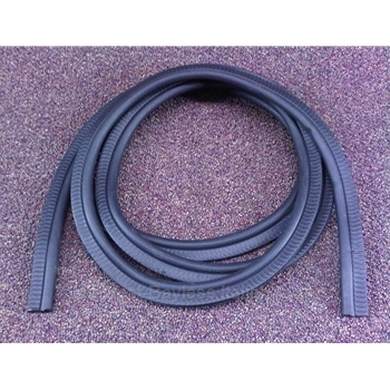      Rubber Weatherstrip Trunk Seal (Fiat Pininfarina 124 Spider All) - OE NOS